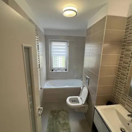 Top Studio * Braşov